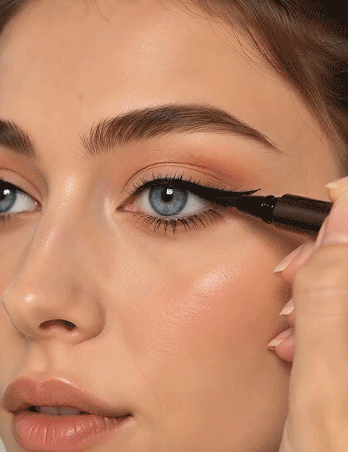 Dual-Tip Long-Lasting Liquid Eyeliner